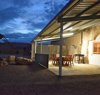 Dug Out BB Apartments - Accommodation BNB