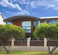 Dunsborough Deluxe Retreat - Accommodation BNB