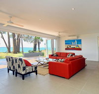 Ebb and Flow  Corlette - Accommodation BNB