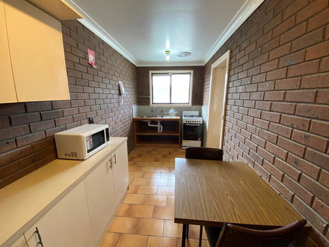 Econo Lodge Lilydale - Accommodation BNB 1