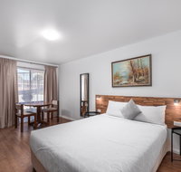 Econo Lodge Lilydale - Accommodation BNB