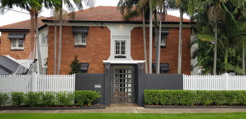 Edward Lodge - Accommodation BNB 2