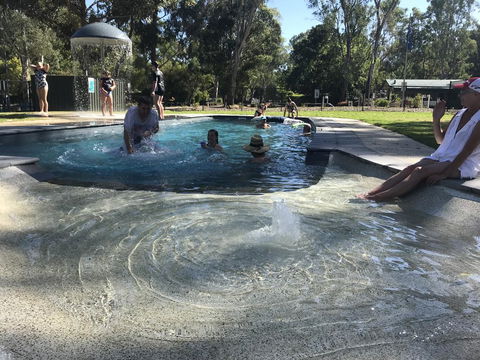 Eildon Pondage Holiday Park - Accommodation BNB 1