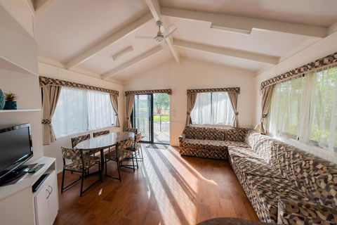 Eildon Riverside Holiday Park - Accommodation BNB 0