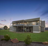 Elevation - Waterviews in Newlands Arm - Accommodation BNB