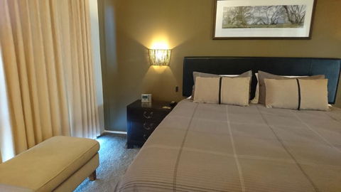 ELM Riverside Accommodation - Merrijig - Accommodation BNB 3