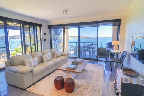 Elysium Lakehouse - Accommodation BNB 3