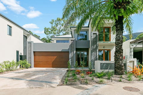 Esprit Luxury Retreat Palm Cove - Accommodation BNB 0
