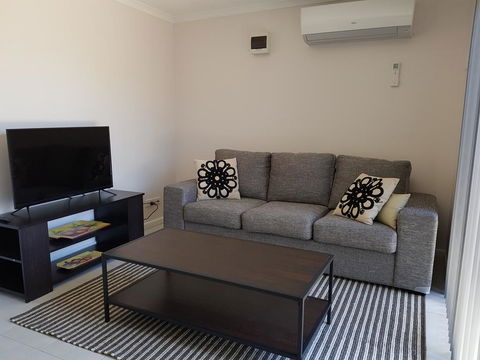Excellent St Granny Flat - Accommodation BNB 1