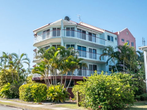 Explorer Cove Unit 6, 31 Kennedy Pde - Accommodation BNB 2