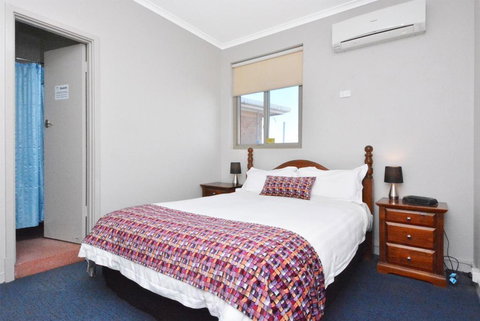 Eyre Hotel - Accommodation BNB 0