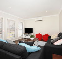 Fairways - 10 Mins to Hyams Beach - Accommodation BNB