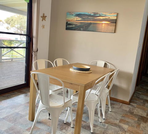 Fareview Beach House - Accommodation BNB 3