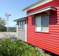 Flame Hill Vineyard - Accommodation BNB