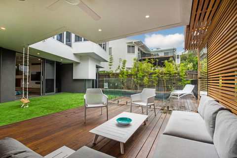Flawless & Modern Luxury, Sunshine Beach - Accommodation BNB 2