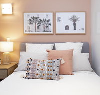 Former Dress Circle Nth Adelaide Apt with Aircon - Accommodation BNB