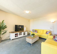 Forster Towers 54 with Lake and Ocean Views - Accommodation BNB