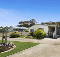 Four Sisters - beachside holiday - Accommodation BNB
