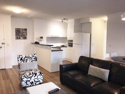 Frisco Apartments - Accommodation BNB 1