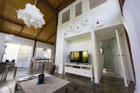 Garasu Lodge - Accommodation BNB 3