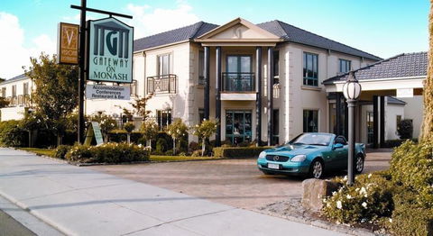 Gateway On Monash - Accommodation BNB 1