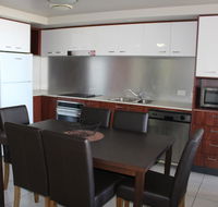 Gold Coast Chevron Apartment - Accommodation BNB
