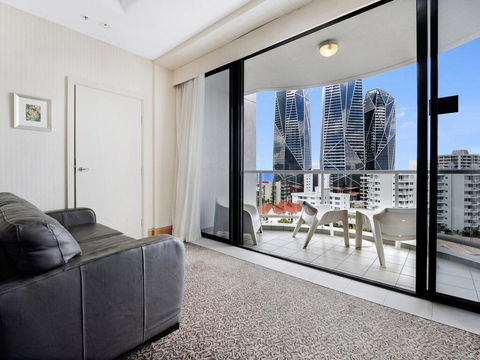 Gold Tower 8th Level Private Two Bedroom Dual Key - Accommodation BNB 2