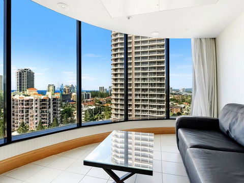 Gold Tower In The Oaks Hotel Surfers Paradise - 1020 - Accommodation BNB 3