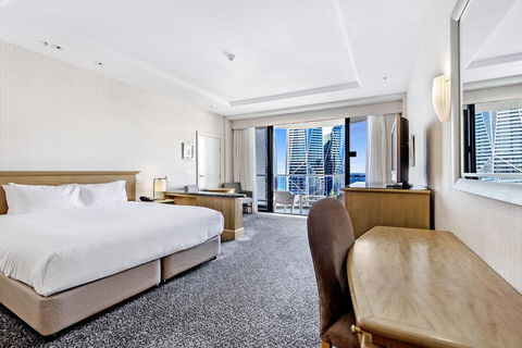 Gold Tower Private Hotel Suite With Ocean Views - Accommodation BNB 3