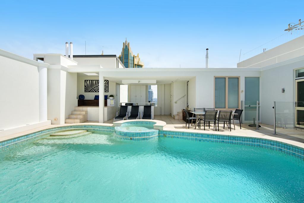 Surfers Paradise QLD Accommodation BNB