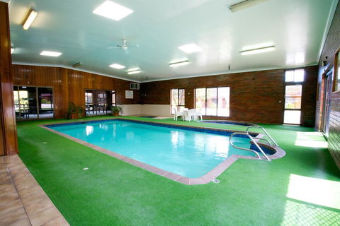 Golden Grain Motor Inn - Accommodation BNB 2