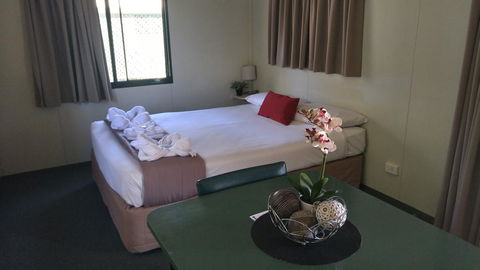 Goondiwindi Holiday Park - Accommodation BNB 1
