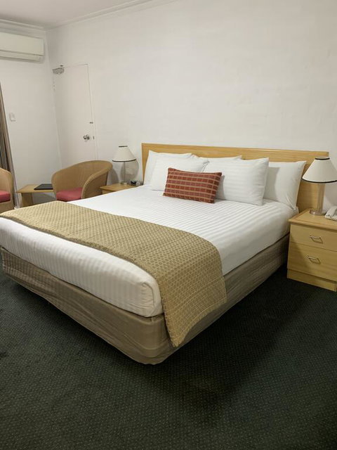 Grand Country Lodge - Accommodation BNB 2
