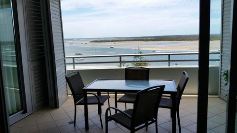 Grand Hotel Apartments Gold Coast By Owner - Accommodation BNB 3