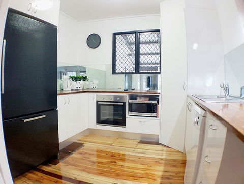 Great Northern Beach House - Accommodation BNB 3