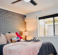Grey Brick Apartment - Accommodation BNB