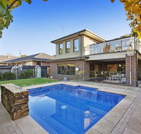 Hampton Haven with Pool for families and a max of 8 adults. - Accommodation BNB