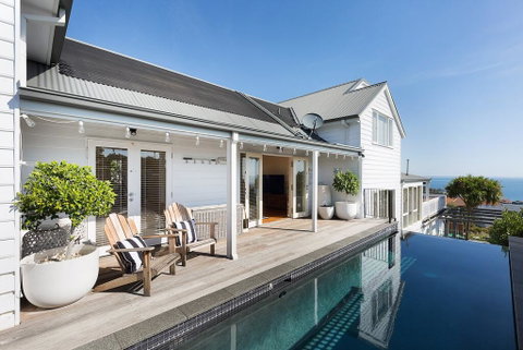 Hampton's Retreat Family Friendly, Water Views, Close To Beach With Heated Pool - Accommodation BNB 0