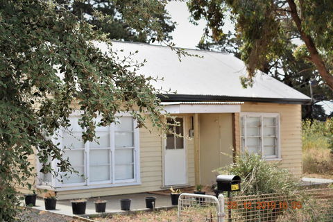 Happy Cozy House For Holidays, Beach, BBQ, Pet Friendly 35kms From CBD In Country Life Style !!! - Accommodation BNB 0