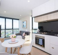 Heart of Crown by Ready Set Host - Accommodation BNB
