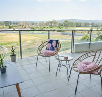 Heart Of the Sunny Coast - 2 Resort Pools Gym NOW OPEN Walk to Sunshine Plaza - Accommodation BNB