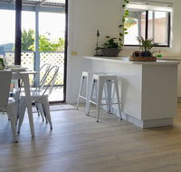 HelloSailor HolidayRental FirePit NBN AppleTV KingBed - Accommodation BNB