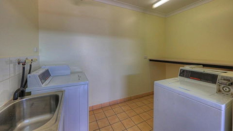 Heritage Lodge Motel - Accommodation BNB 1