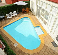 Hi 5 Luxury Holiday Apartments - Accommodation BNB