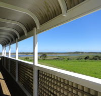 High View Family Cottages - Accommodation BNB