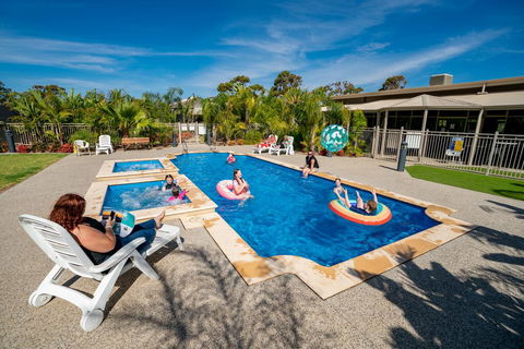 Highway 1 Caravan And Tourist Park - Accommodation BNB 0
