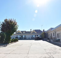 Hillview Motel - Accommodation BNB
