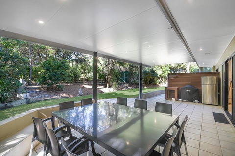 Home Away From Home, 38 Redwood Avenue, Marcus Beach, Noosa Area - Accommodation BNB 0