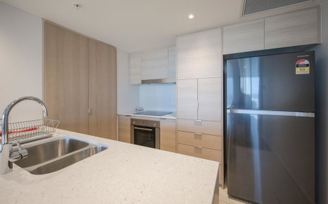 HomePlus Premier Apartments At 2663 Gold Coast Hwy, Broadbeach - Accommodation BNB 3