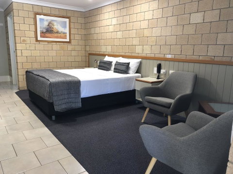 Jacaranda Country Motel - Accommodation BNB 0